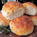 cozy soft dinner rolls - featured image