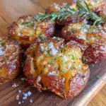 crispy smashed potatoes recipe - featured image